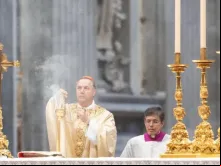 Cardeal Artime hoje (3) na oitava missa de Novendiales pela alma do papa Francisco na Basílica de São Pedro, no Vaticano.