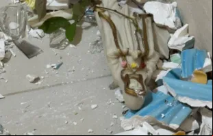 Imagem destruída na igreja da Comunidade Fazenda Comissário