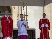 Leão XIV completa hoje (8), Domingo de Pentecostes, um mês como papa