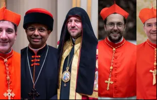 Cardeal Francis Leo, cardeal George Jacob Koovakad, cardeal Mykola Bychok, cardeal Giorgio Marengo e cardeal Américo Manuel Aguiar Alves.
