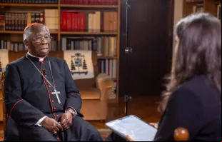 Cardeal Francis Arinze fala à EWTN em 20 de fevereiro de 2025.