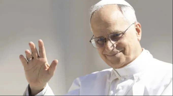 Papa Leão XIV na praça de São Pedro ?? 
