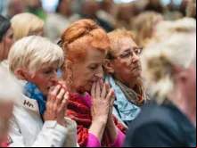 Cerca de 10 mil peregrinos se reuniram no santuário mariano nacional em Knock, Irlanda, no último fim de semana, para marcar o 40º aniversário do All Ireland Rosary Rally (Encontro do Rosário de Toda a Irlanda).