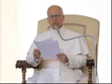 Papa Leão XIV discursa em audiência geral hoje (11) no Vaticano.